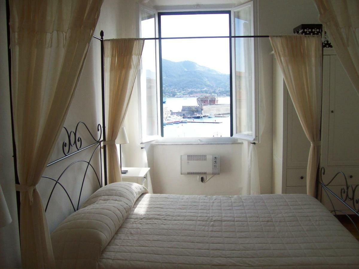 Porta Del Mare Hotel Portoferraio Exterior photo