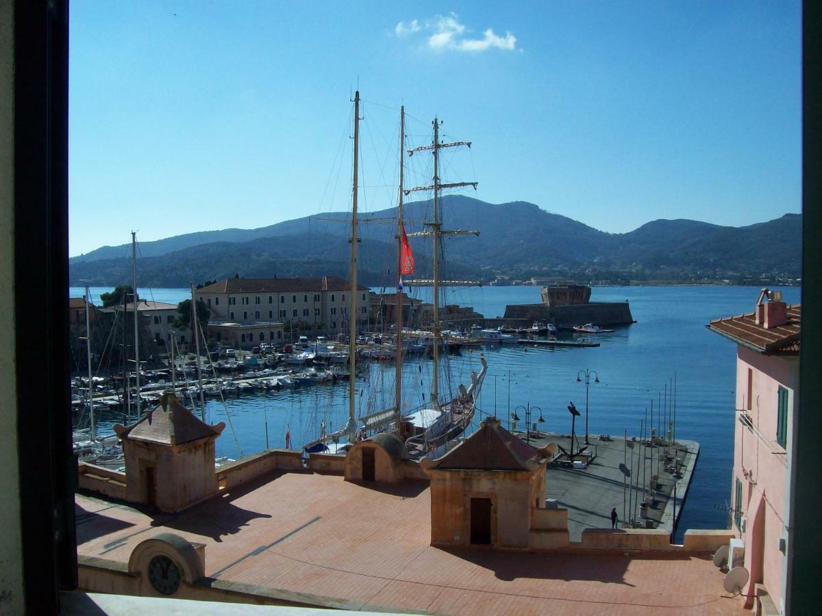 Porta Del Mare Hotel Portoferraio Exterior photo